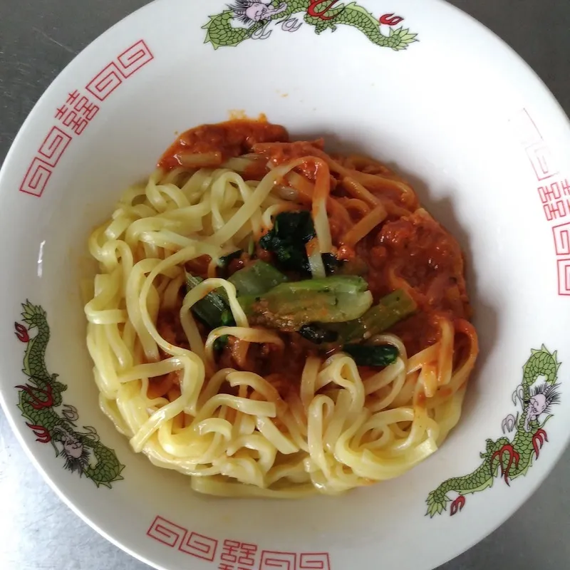 もちっと食感の汁なし担々麺